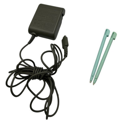 任天堂 DS Lite USG-001 アイスブルー 本体 Nintendo 箱付 充電器付 タッチペン付 ゲーム ハード 中古 W４