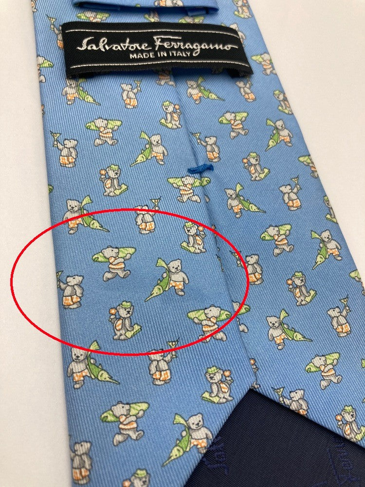 Salvatore Ferragamo サルヴァトーレフェラガモ アニマル くま柄 ネクタイ シルク100％ 中古 D4