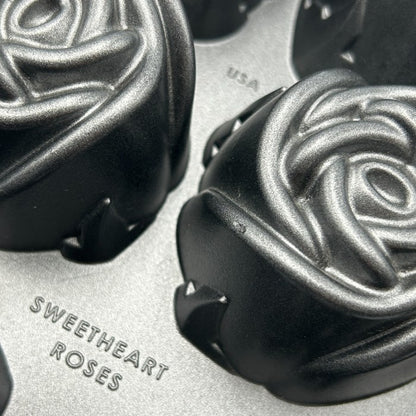 NORDIC WARE ノルディックウェア スイートローズ 型 2個セット ケーキ型 パン型 お菓子 製菓 バラ 薔薇 中古 W４