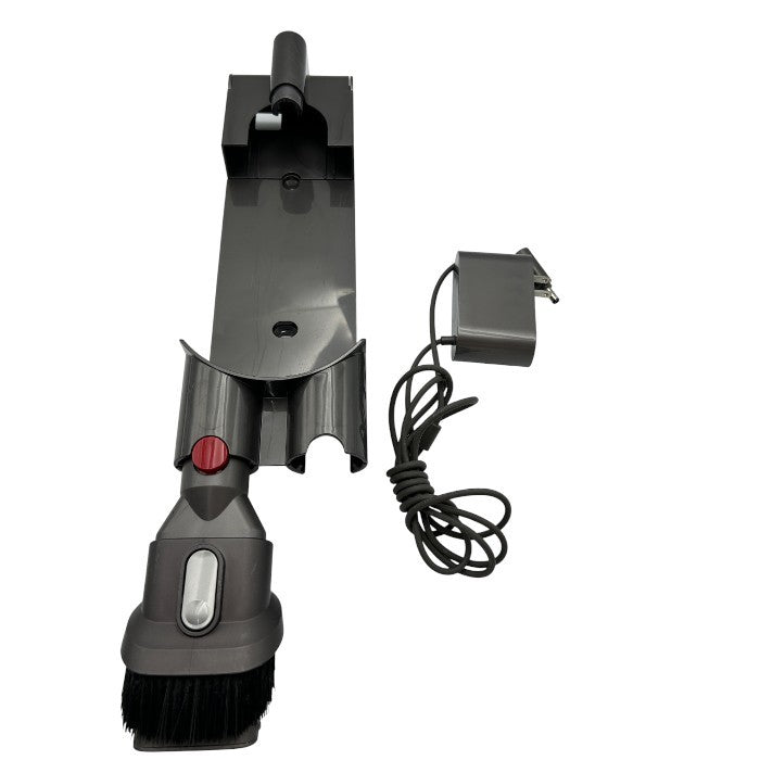 dyson ダイソン コードレスクリーナー V8 fluffy SV10 掃除機 クリーナー バッテリー交換済み 家電 中古 W４