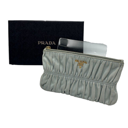 PRADA プラダ フラットポーチ 1M1152 グレー 小物入れ ブランド かわいい おしゃれ ミニ 中古 W４