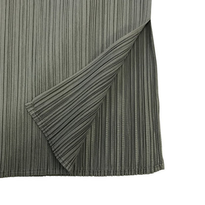 ISSEY MIYAKE イッセイミヤケ カットソー レディース ハイネック ノースリーブ プリーツ トップス グレー Mサイズ PP05-JK603 中古 T1