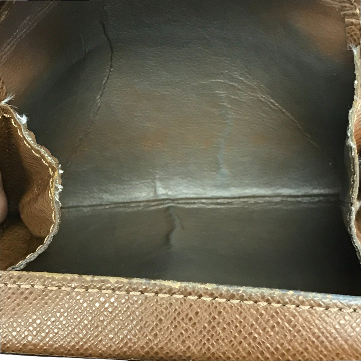 LOUIS VUITTON ルイヴィトン モノグラム ポルトモネ プラ コインケース ユニセックス ボタン開閉 小銭入れ ブラウン M61930 中古 T1