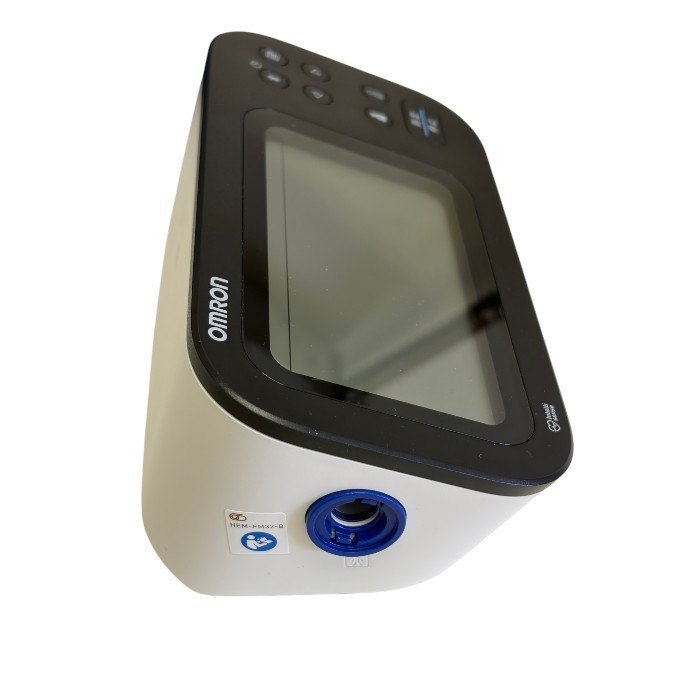 OMRON オムロン 上腕血圧計 HCR-7628T 医療機器認証番号：306AGBZX00091000 家電 家庭用 電池式 電源コード式 中古 W1
