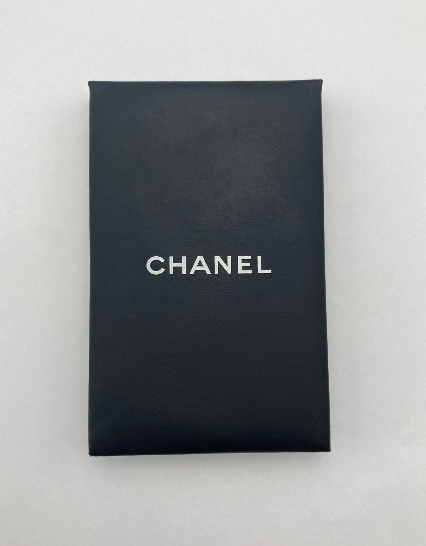 CHANEL シャネル オイル コントロール ティッシュ（あぶらとり紙) 中古 D4