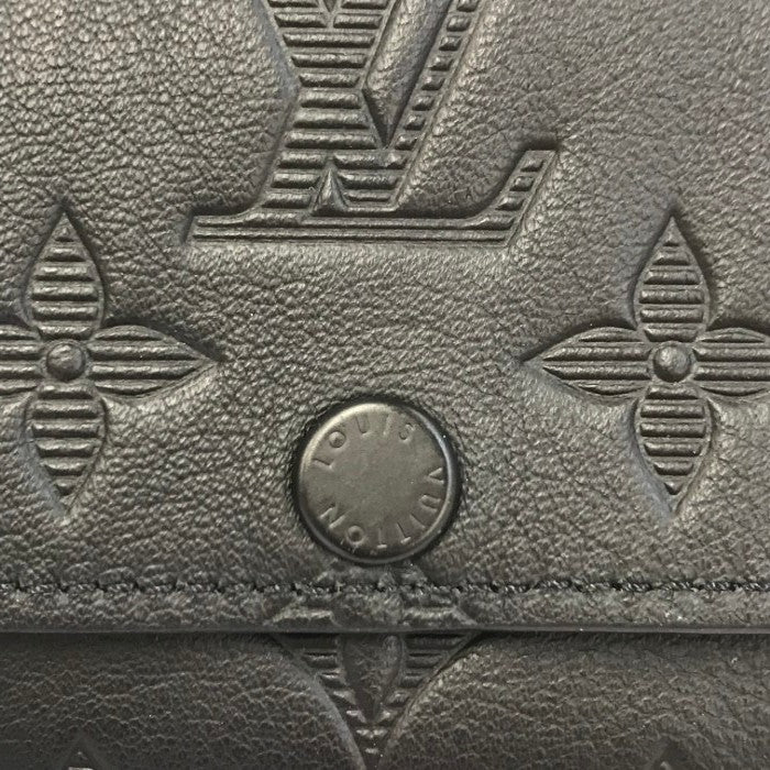 LOUIS VUITTON ルイヴィトン モノグラムシャドウ ミュルティクレ6 キーケース ユニセックス 6連 エンボス コンパクト ブラック M14825 中古 T1