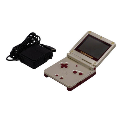 【中古】 任天堂 ゲームボーイアドバンスSP ファミコンカラー AGS-001 中古 a1