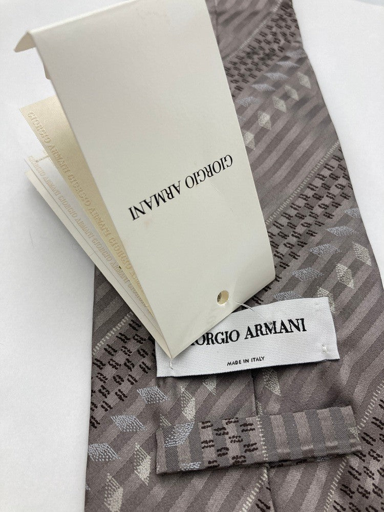 GIORGIO ARMANI ジョルジオアルマーニ レジメンタル ネクタイ シルク100％ 中古 D4