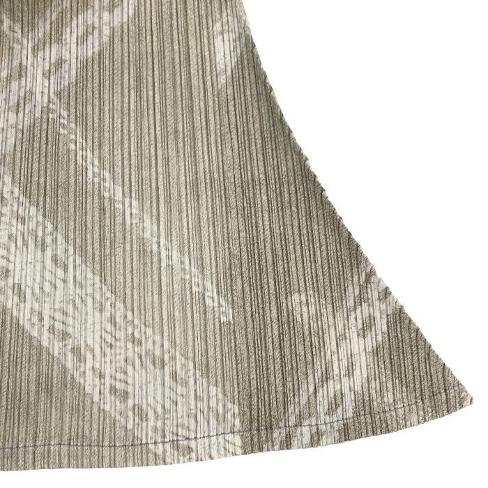 PLEATS PLEASE プリーツプリーズ イッセイミヤケ スカート レディース ポリエステル ロング丈 総柄 変形 ベージュ 1サイズ PP61-JG605 中古 T1