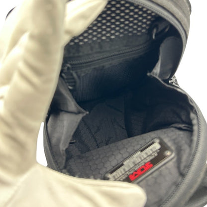 TUMI トゥミ ミニショルダー バッグ 鞄 バッグ ブランド メンズ 小さい 中古 W４