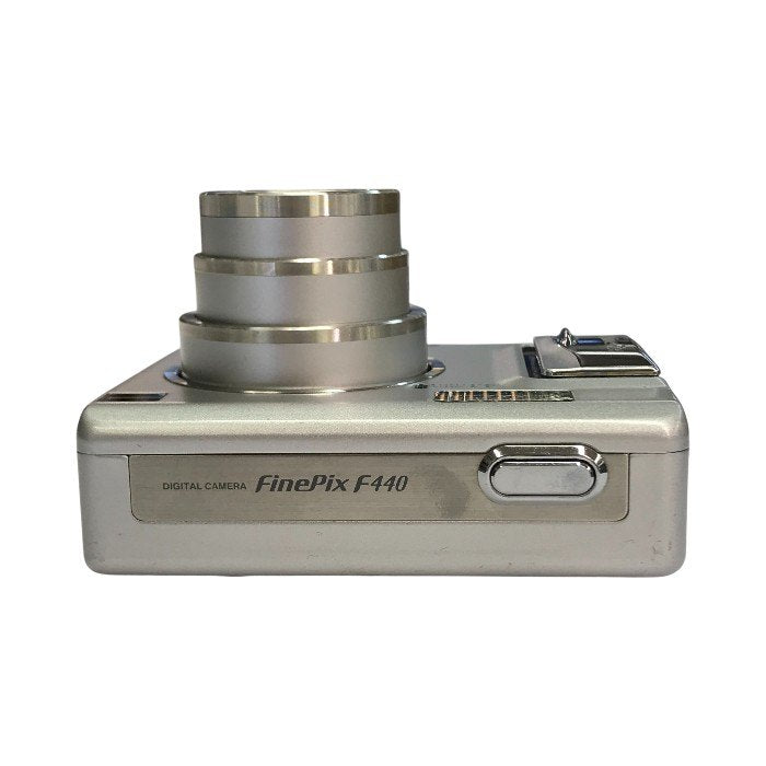 FUJIFILM FinePix コンパクトデジタルカメラ シルバー 光学3.4倍ズーム 2.0インチ液晶 FX-F440S 中古 T1