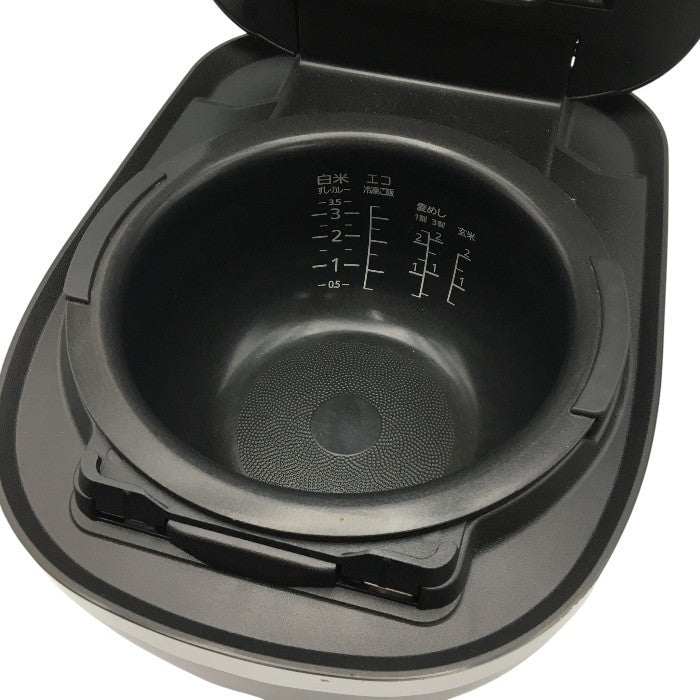 タイガー 炊飯器 3.5合 圧力IH 炊きたて 炊飯ジャー ご泡火炊き TIGER ピュアブラック 3合 JPD-G060-KP 中古 Y4