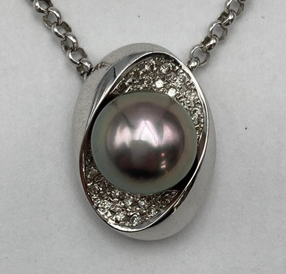K18WG/Pt850 パール(南洋黒真珠)10mm ダイヤ0.23ct ネックレス 中古 D4