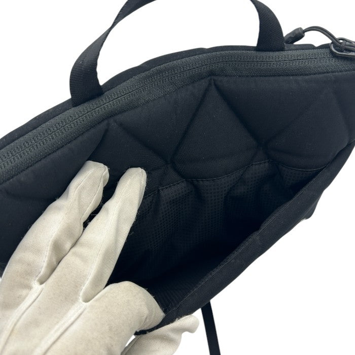 THE NORTH FACE ザ・ノースフェイス ジオ フェイスポーチ NM82284 バッグ 鞄 ミニ コンパクト レディース 中古 W４