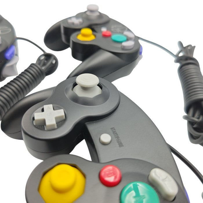 Nintendo 任天堂 GAME CUBE ゲームキューブ専用 コントローラー 3個セット (スマブラブラック×2 / 純正ブラック×1 ) 中古 H4