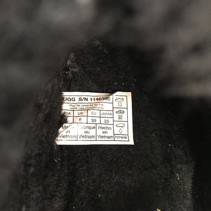 UGG アグ TAZZLITA (タズリータ) 厚底サンダル ブラック 25㎝ 中古 Y1