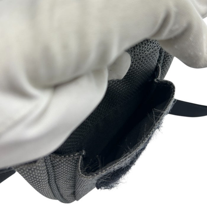 TUMI トゥミ ミニ ショルダー バッグ 鞄 ブランド メンズ 小さめ 中古 W４