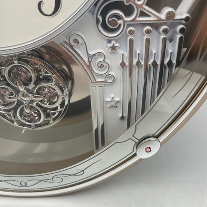 リズム時計工業 Small World  スモールワールドクォーレ 掛時計 プラスチック枠/ピンクメタリック色 4MN516RH13 メロディ付 電波時計 18曲 中古 R4