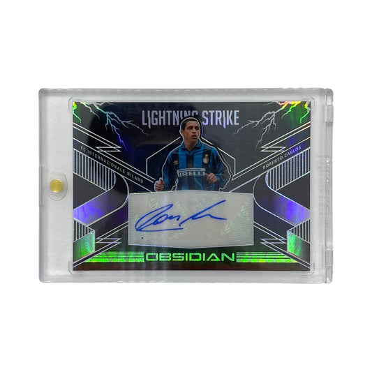 PANINI サッカーカード OBSIDIAN LIGHTNING STRIKE ROBERTO CARLOS INTERNAZIONALE MILANO 67/99 #LS-RC 中古 IT1