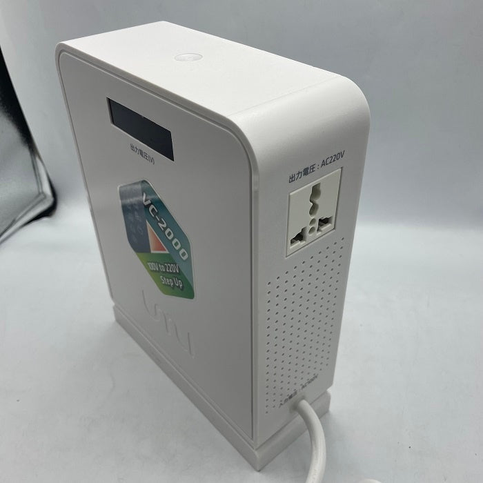 UMI 変圧器 昇圧器 アップトランス ステップアップ 電源トランス  VC-2000 STEPUP トランスフォーマー 旅行 海外 中古 R4