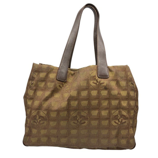 CHANEL シャネル ニュートラベルライン トートバッグ MM カーキ ナイロン レザー ブランド レディース 通勤 A4 中古 W1