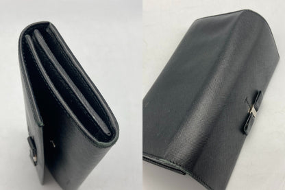 Salvatore Ferragamo フェラガモ ヴァラリボン 長財布 レザー 22-A994 中古 D4