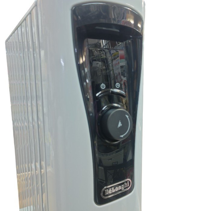 DēLonghi デロンギ ユニカルド 幅広Ｘ字型フィン ～13畳 オイルヒーター RHJ65L0915 中古 H4