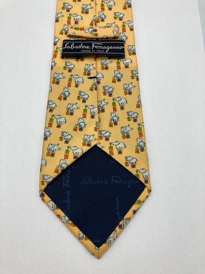 Salvatore Ferragamo サルヴァトーレ フェラガモ アニマル ゾウ柄 ネクタイ シルク100％ 中古 D4