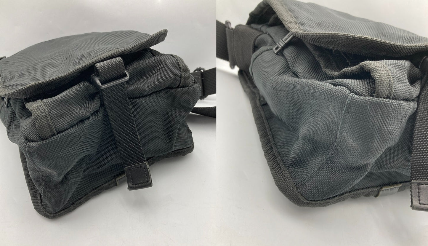 TUMI トゥミ ショルダーバッグ 2650D3 中古 D4