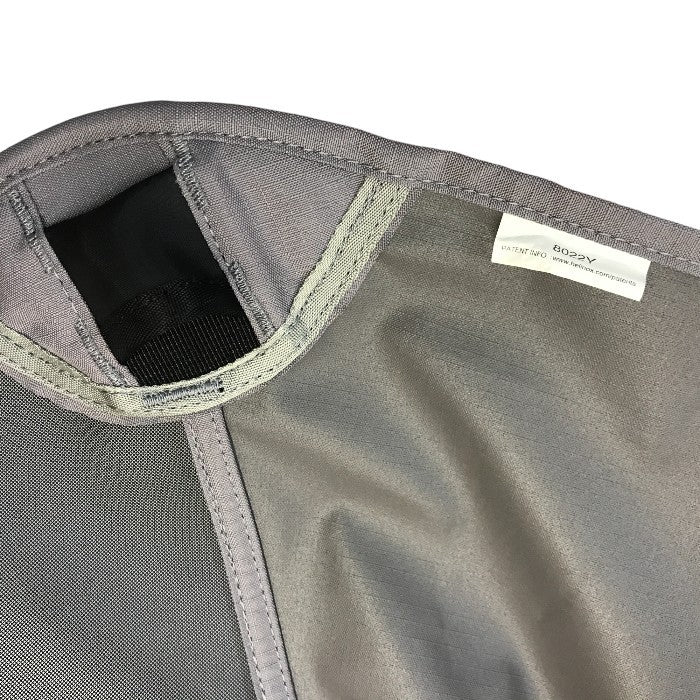 Helinox ヘリノックス グラウンドチェア ロータイプ 折りたたみ コンパクト 軽量 グレー 8022Y 中古 T1