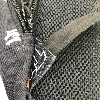 NEWERA × THRASHER リュック メンズ コラボ バックパック 総柄 大容量 ノートパソコン収納 ブラック 中古 T1