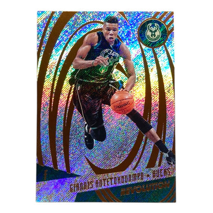 PANINI NBAカード REVOLUTION GIANNIS ANTETOKOUNMPO BUCKS #4 中古 IT2