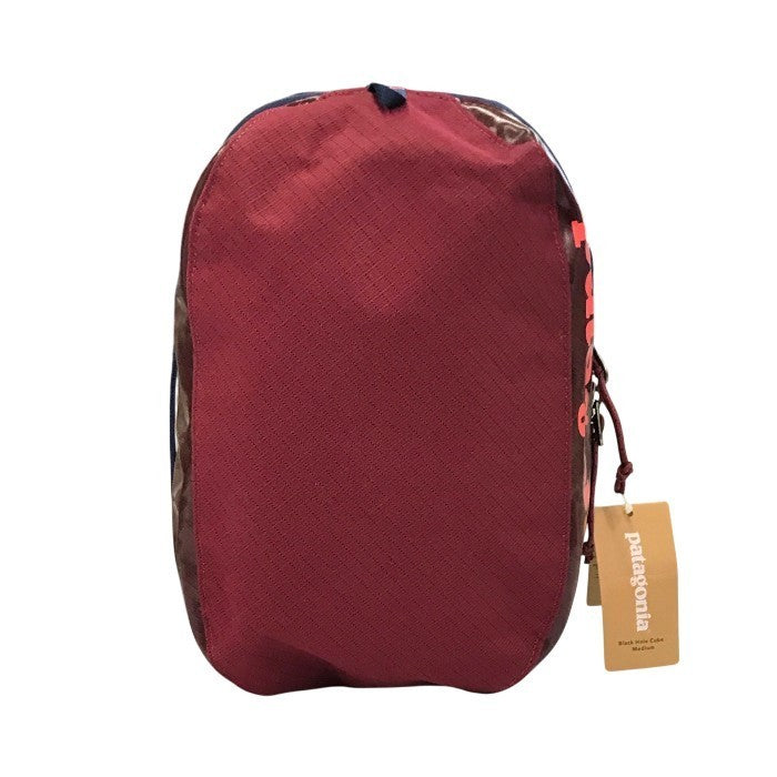patagonia パタゴニア ブラックホールキューブ 6L ポーチ ユニセックス インナーバッグ 収納整理 Arrow Red 49365 中古 T1