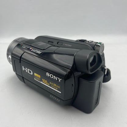 ソニー SONY HDDデジタルハイビジョンビデオカメラ Handycam (ハンディカム) HDR-SR8 (HDD100GB) 記念 ハンディカム 動画 旅行 運動会 卒業式 成人式中古 R4
