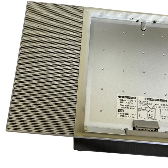 パナソニック ポータブルCDプレーヤー シルバー SL-J900-S Panasonic オーディオ 音楽 家電 中古 W1