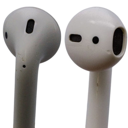 Apple AirPods with Charging Case A2032 A2031 A1602 第2世代 中古 a1