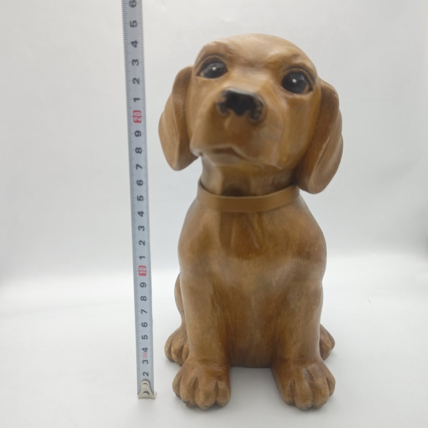 TOMIYA 木彫り 犬のオブジェ 中古 H4