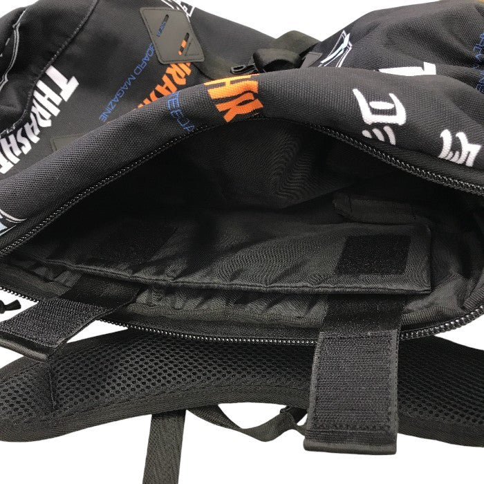 NEWERA × THRASHER リュック メンズ コラボ バックパック 総柄 大容量 ノートパソコン収納 ブラック 中古 T1