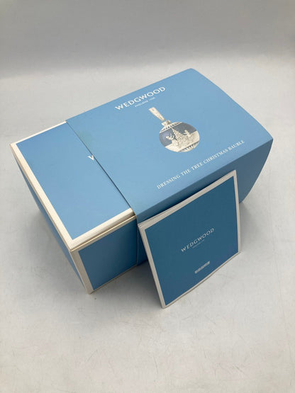 WEDGWOOD ウェッジウッド ホリデイ オーナメント DRESSING THE TREE CHRISTMAS BAUBLE 中古 D4