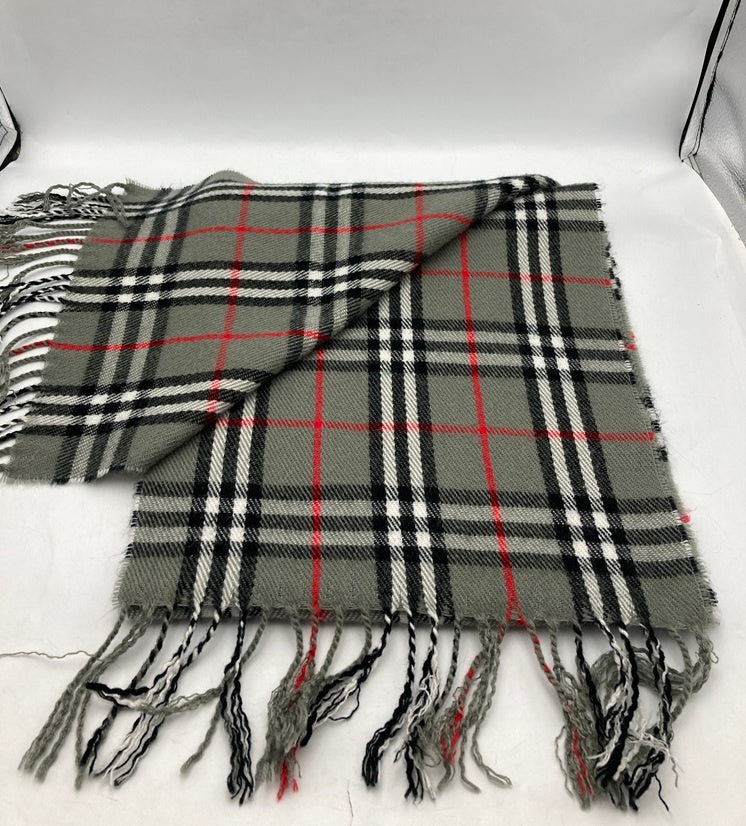 Burberrys バーバリーズ 英国製 ラムウール マフラー 中古 D4