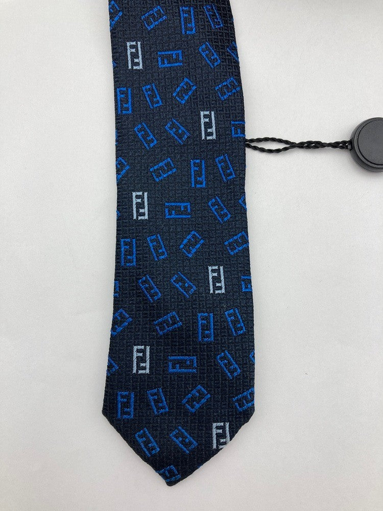 FENDI フェンディ ズッカ柄 ネクタイ シルク100％ ダークネイビー 中古 D4