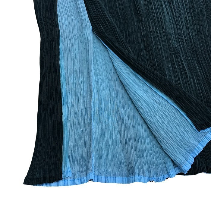 ISSEY MIYAKE イッセイミヤケ ホワイトレーベル ロングスカート レディース プリーツ フレア スリット グリーン/ブルー 2サイズ IM42FG213 中古 T1