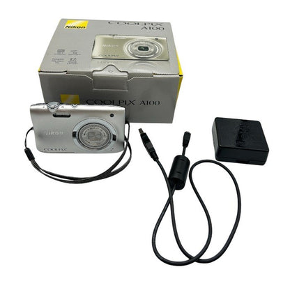 Nikon ニコン COOLPIX デジタルカメラ シルバー 光学5倍ズーム コンパクト 薄型 A100SL デジカメ クールピクス カメラ 撮影 動画 中古 W４