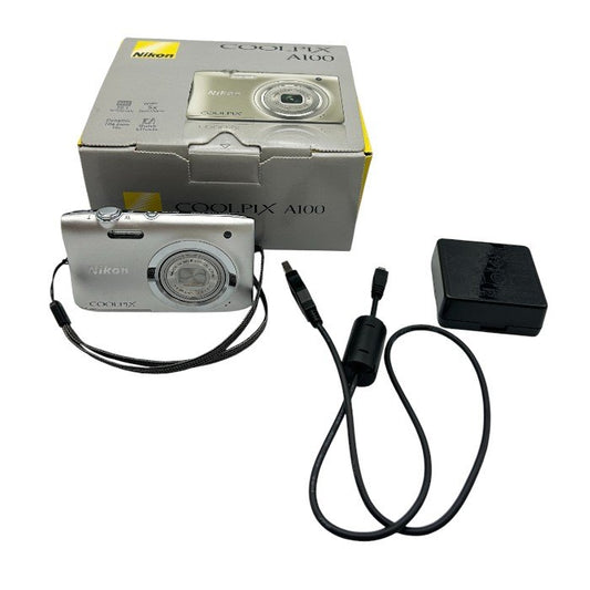 Nikon ニコン COOLPIX デジタルカメラ シルバー 光学5倍ズーム コンパクト 薄型 A100SL デジカメ クールピクス カメラ 撮影 動画 中古 W４