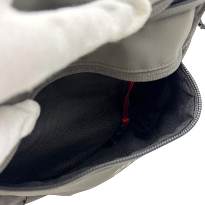 ARC‘TERYX アークテリクス BEAMS 別注 Arro Waistpack ウエスト バッグ グレー 鞄 メンズ ワントーンコレクション 中古 W４