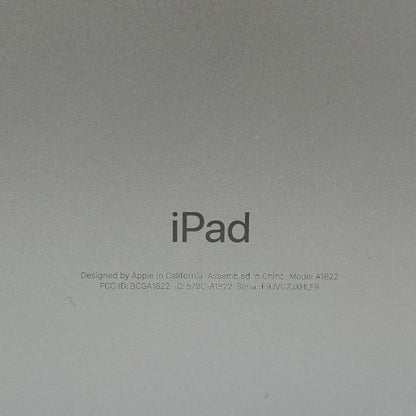 apple アップル iPad アイパッド 第5世代 32GB 本体 タブレット Wi-Fiモデル 9.7型 中古 W４