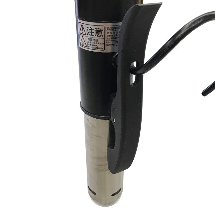 アイリスオーヤマ 低温調理器 真空調理器 スロークッカー IPX7防水 低温調理器具 ブラック LTC-01 中古 Y1