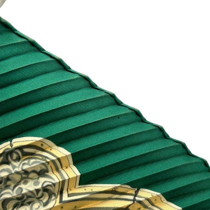 HERMES エルメス プリーツ スカーフ グリーン レディース ブランド おしゃれ 服飾 中古 W４