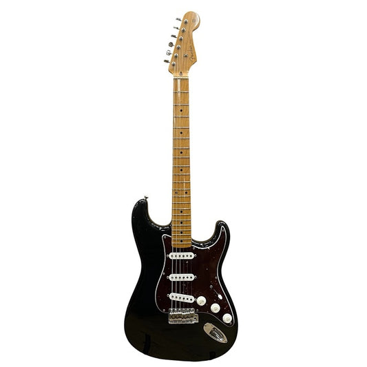 Fender フェンダージャパン ストラトキャスター エレキギター 入門 練習 3シングル べっ甲 フルサイズ 中古 R4
