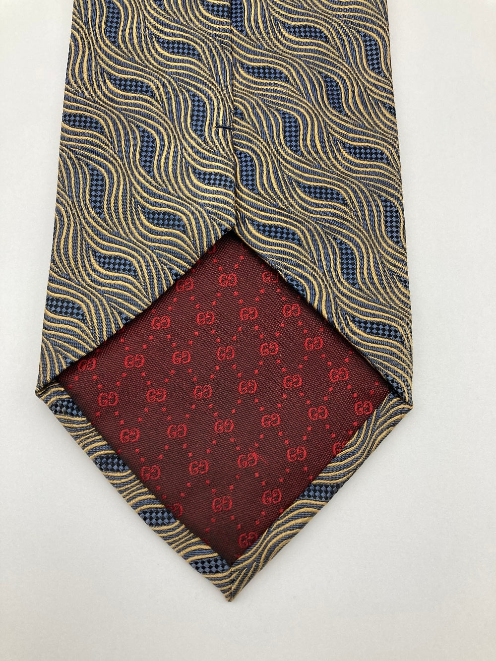 GUCCI グッチ 波模様 ネクタイ シルク100％ 中古 D4
